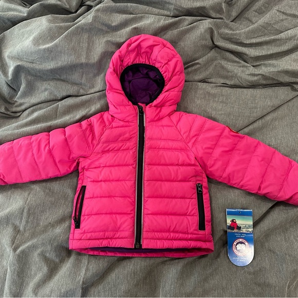 Sold Canada Goose Kids Puffer Used with tags, 2-3 - Picture 4 of 9